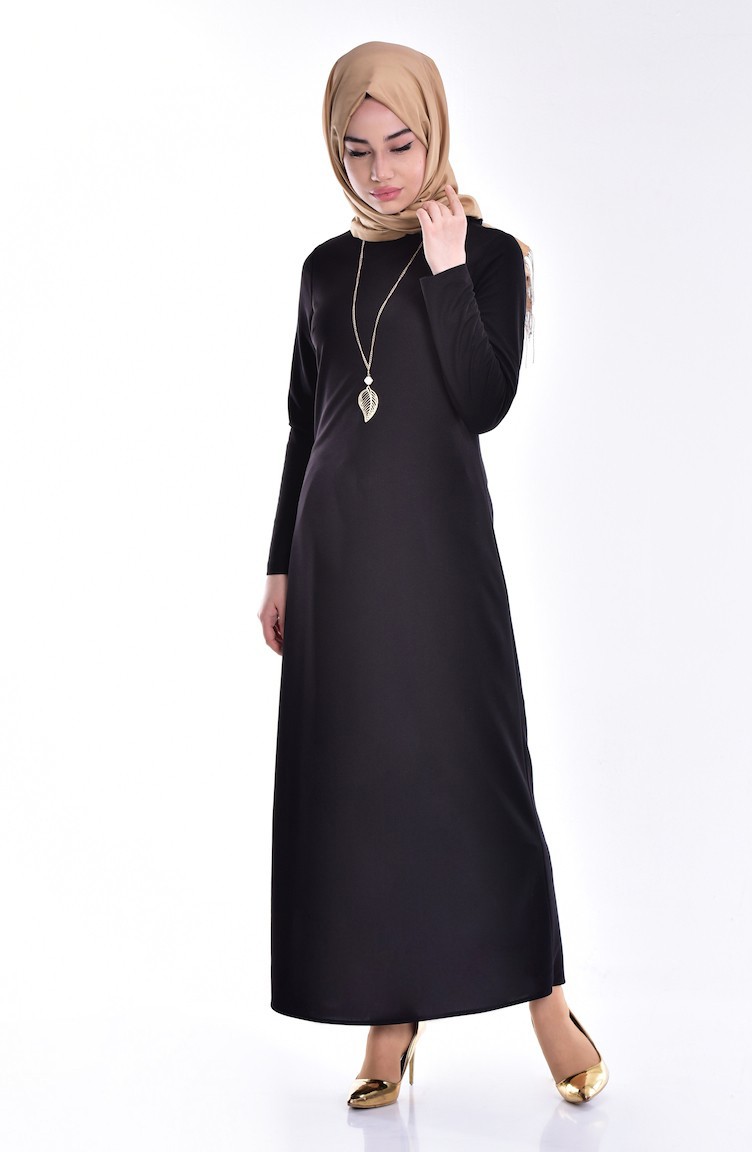 Kolye Detaylı Elbise 3249-05 Siyah | Sefamerve