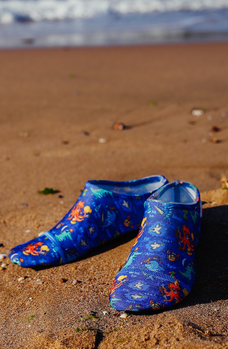 Navy Blue Sea and Pool Shoes 1000-02 | Sefamerve