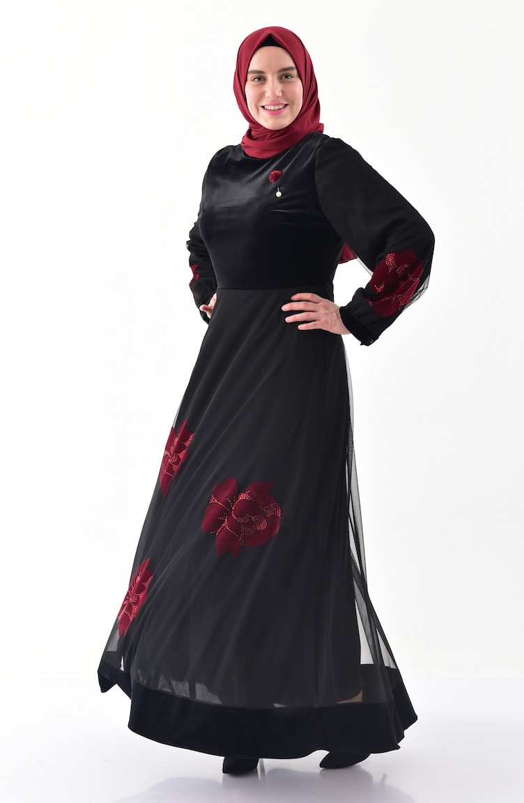فستان مخمل بتصميم مُطبع بأحجار لامعة و بمقاسات كبيرة 40329-03 لون أسود و  خمري 40329-03 | Sefamerve