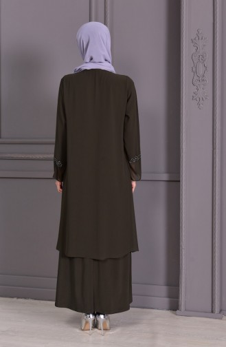 ميتيكس فستان سهرة بتصميم مُطبع بأحجار لامعة و بمقاسات كبيرة 1102-03 لون أخضر كاكي 1102-03