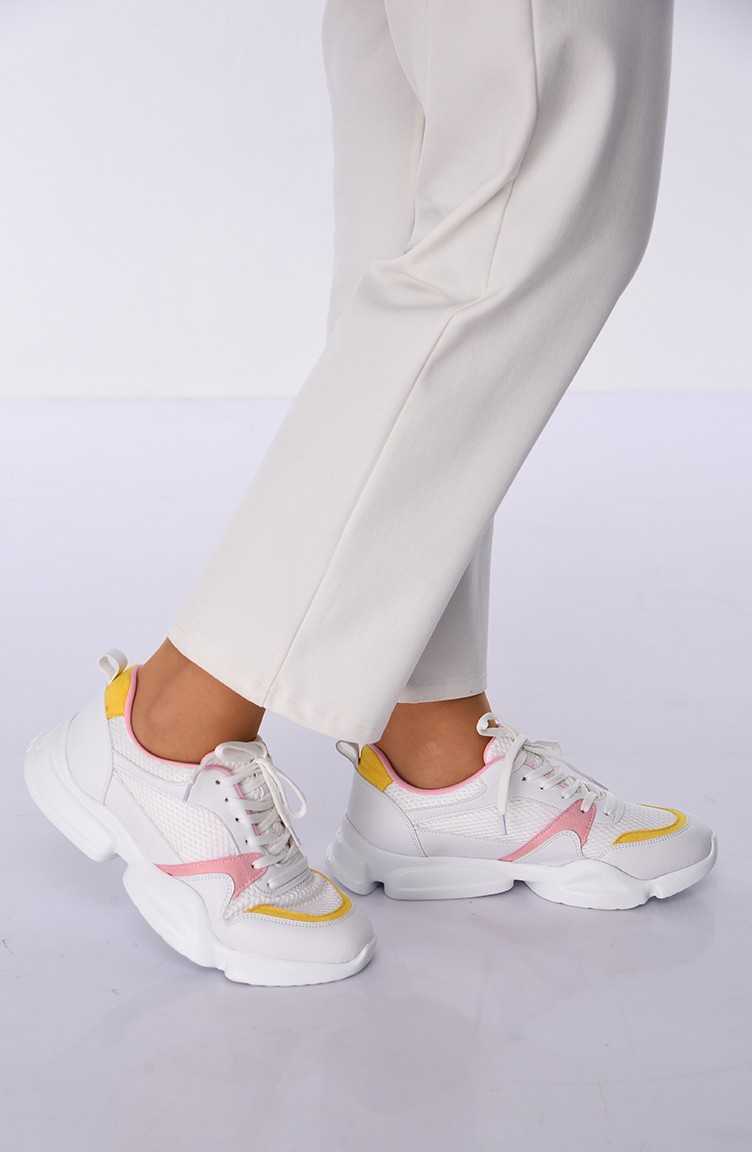 حذاء رياضي نسائي 5053 K-01 لون أبيض و أصفر و زهري 5053K-01 | Sefamerve