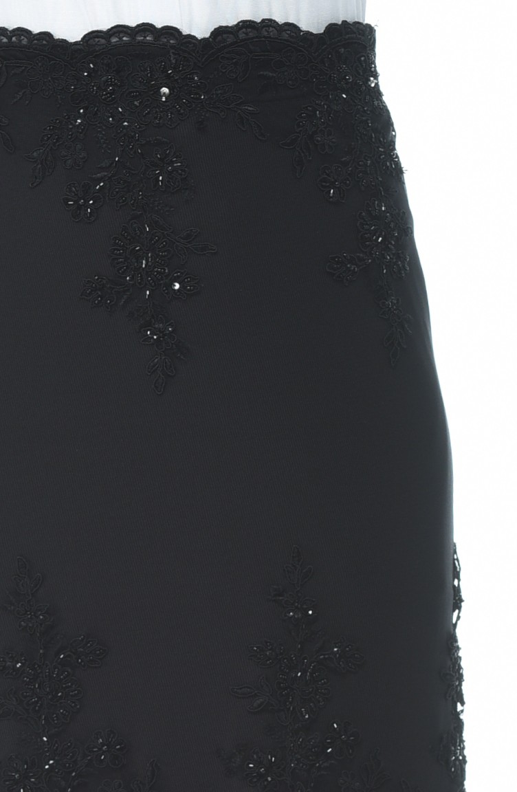 تنورة سهرة مزينة بالدانتيل سوداء 8K2803900-01 | Sefamerve
