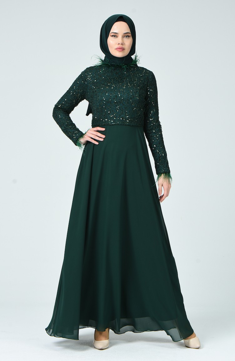 فستان سهرة مزين بالريش أخضر زمردي 5237-01 | Sefamerve