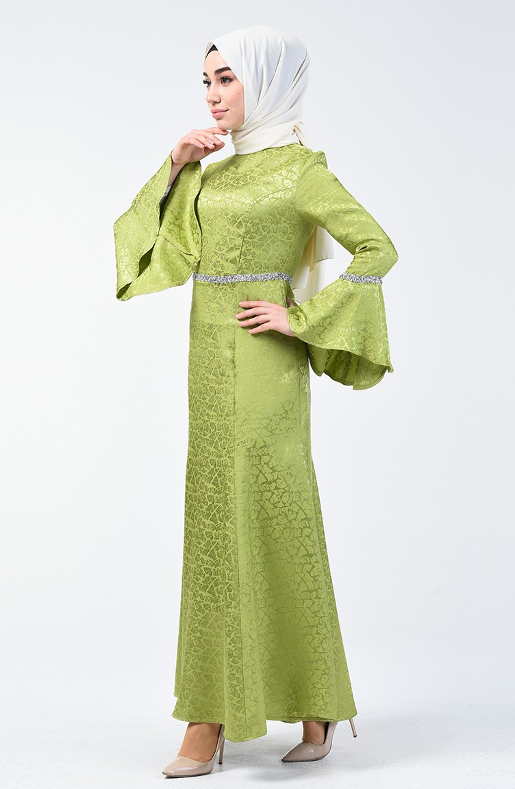 فستان سهرة مزين بالستراس بأكمام موديل اسباني أخضر فستقي 60088-01 | Sefamerve