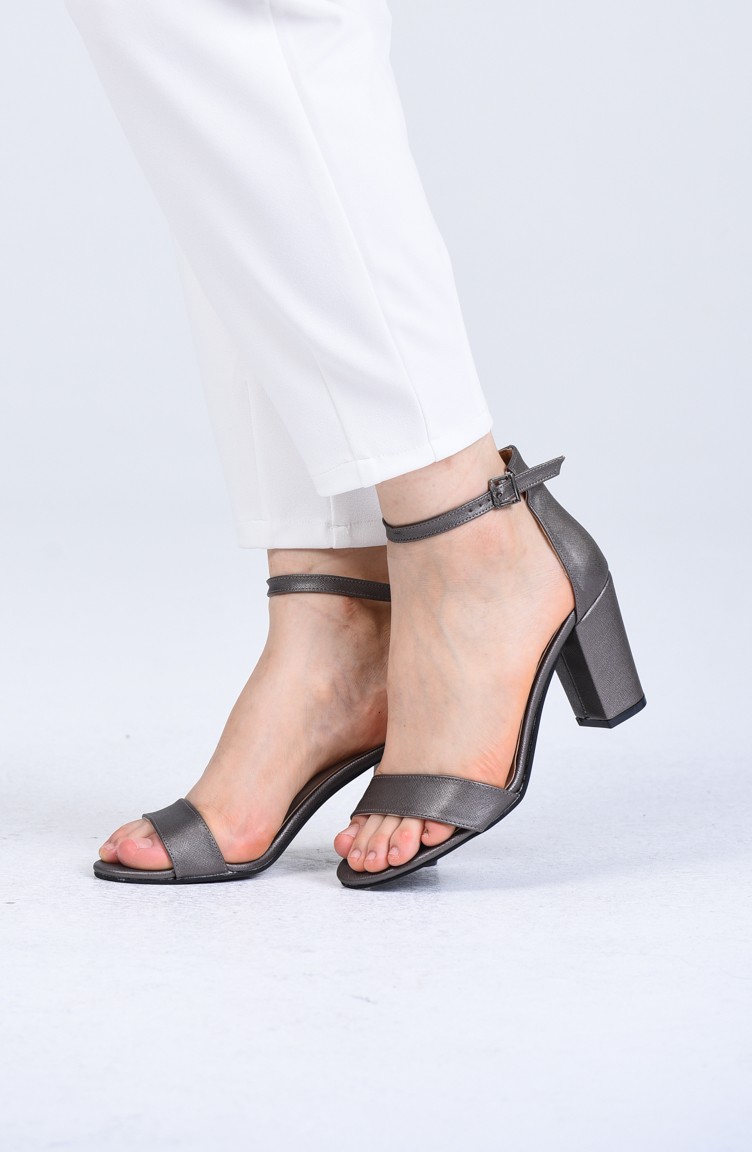 Bayan Bant Detaylı Topuklu Ayakkabı 0016-08 Platin Prada | Sefamerve