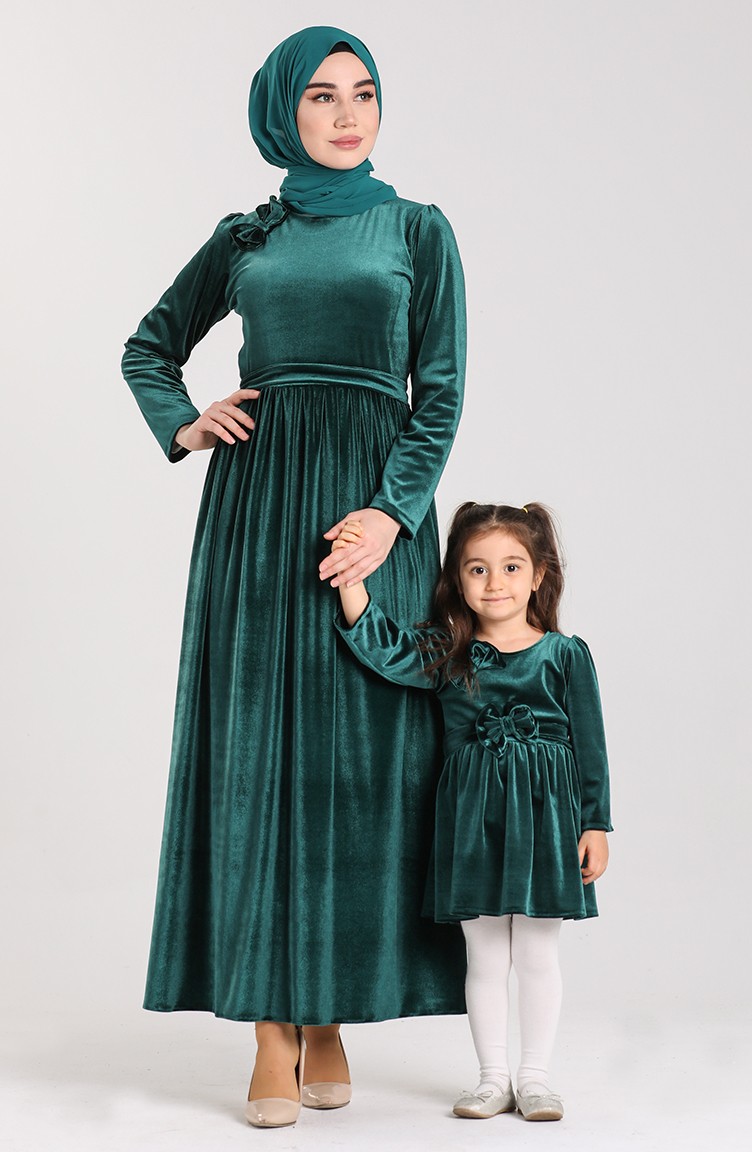 Kadife Çocuk Elbise 2022-01 Zümrüt Yeşil | Sefamerve