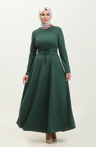 Kleid Mit Gürtel 5003-01 Smaragdgrün 5003-01