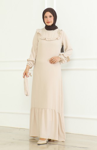 Kleid Aus Aerobin-Stoff Mit Rüschen Und Gürtel 0478-03 Beige 0478-03